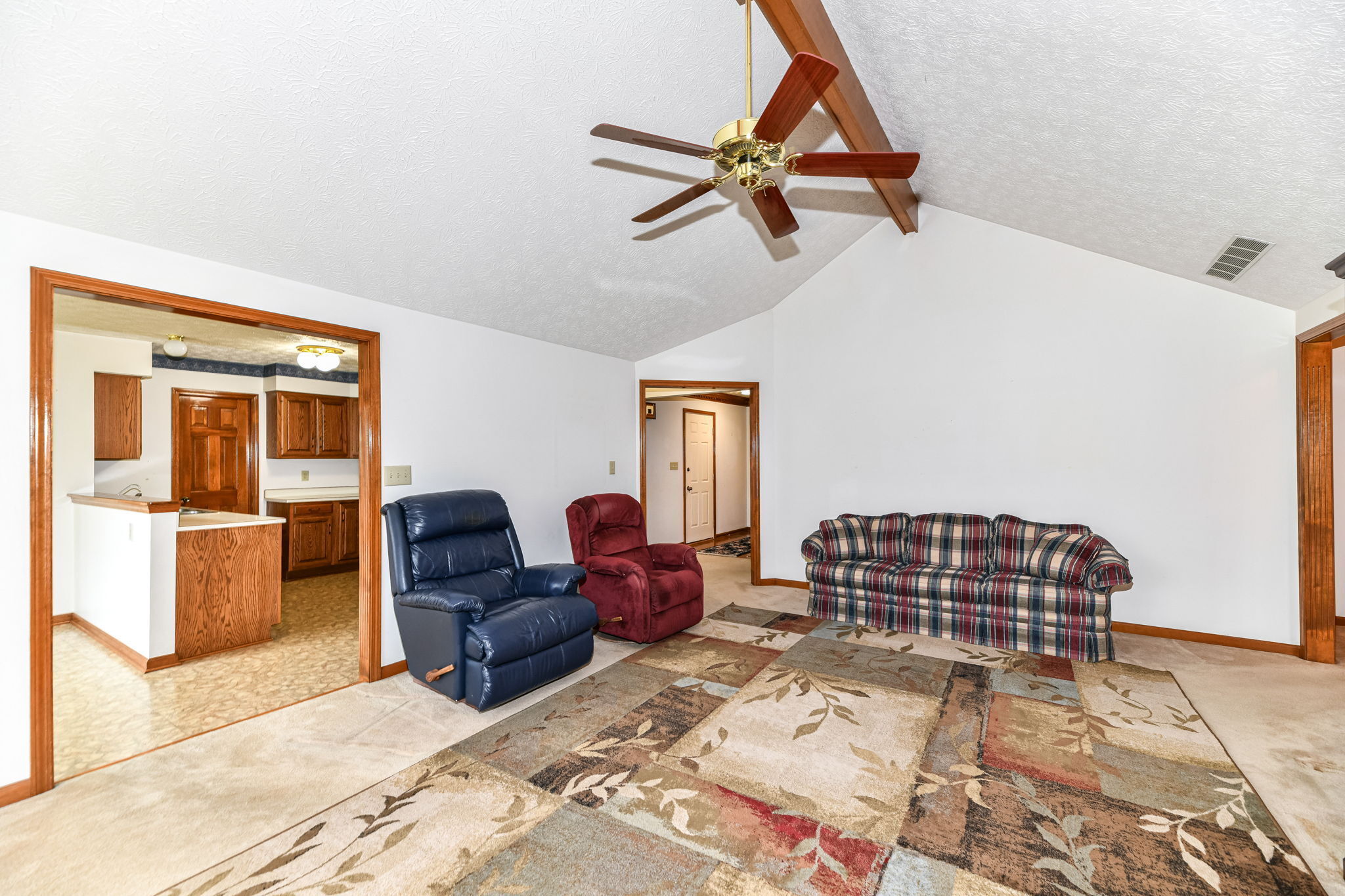520 Cobblestone Road Avon, IN 46123 - Photo 9 of 29 Gallery Image 9
