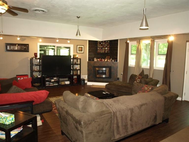 446 West Division Road Valparaiso, IN 46385 - Photo 9 of 10 a living room with furniture and a flat screen tv