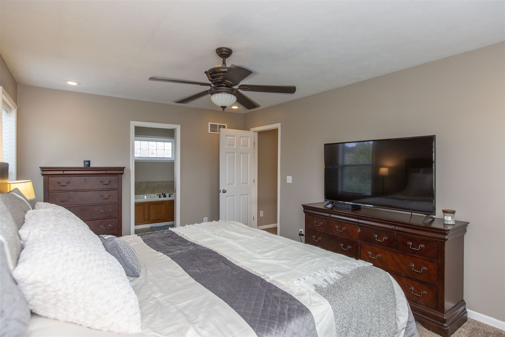 10600 Brummitt Road Granger, IN 46530 - Photo 21 of 36 Gallery Image 21
