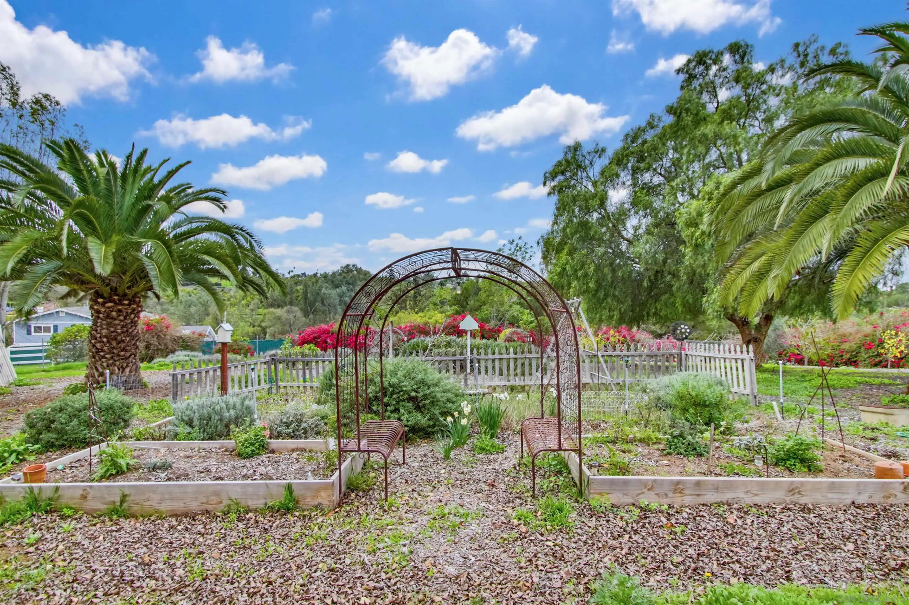 157 Spanish Spur Fallbrook, CA 92028 - Photo 18 of 27