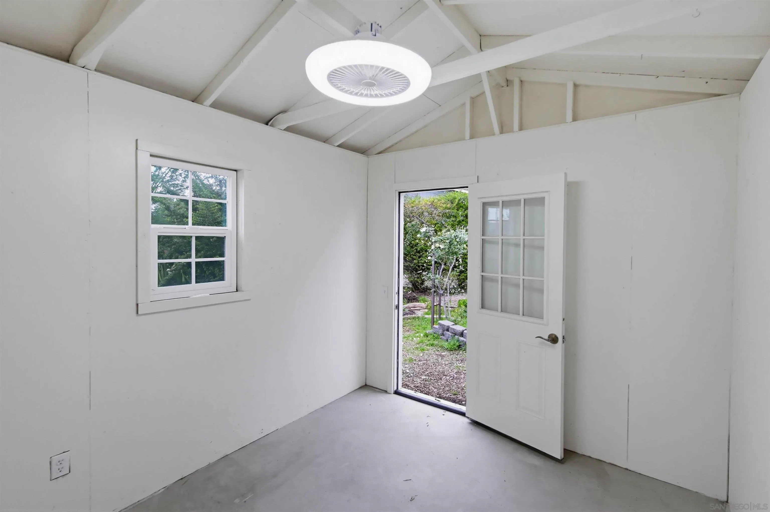 157 Spanish Spur Fallbrook, CA 92028 - Photo 24 of 27
