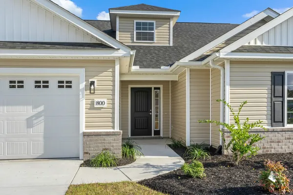 $335,000 | 800 Stone Pne Court, Loris, SC 29569