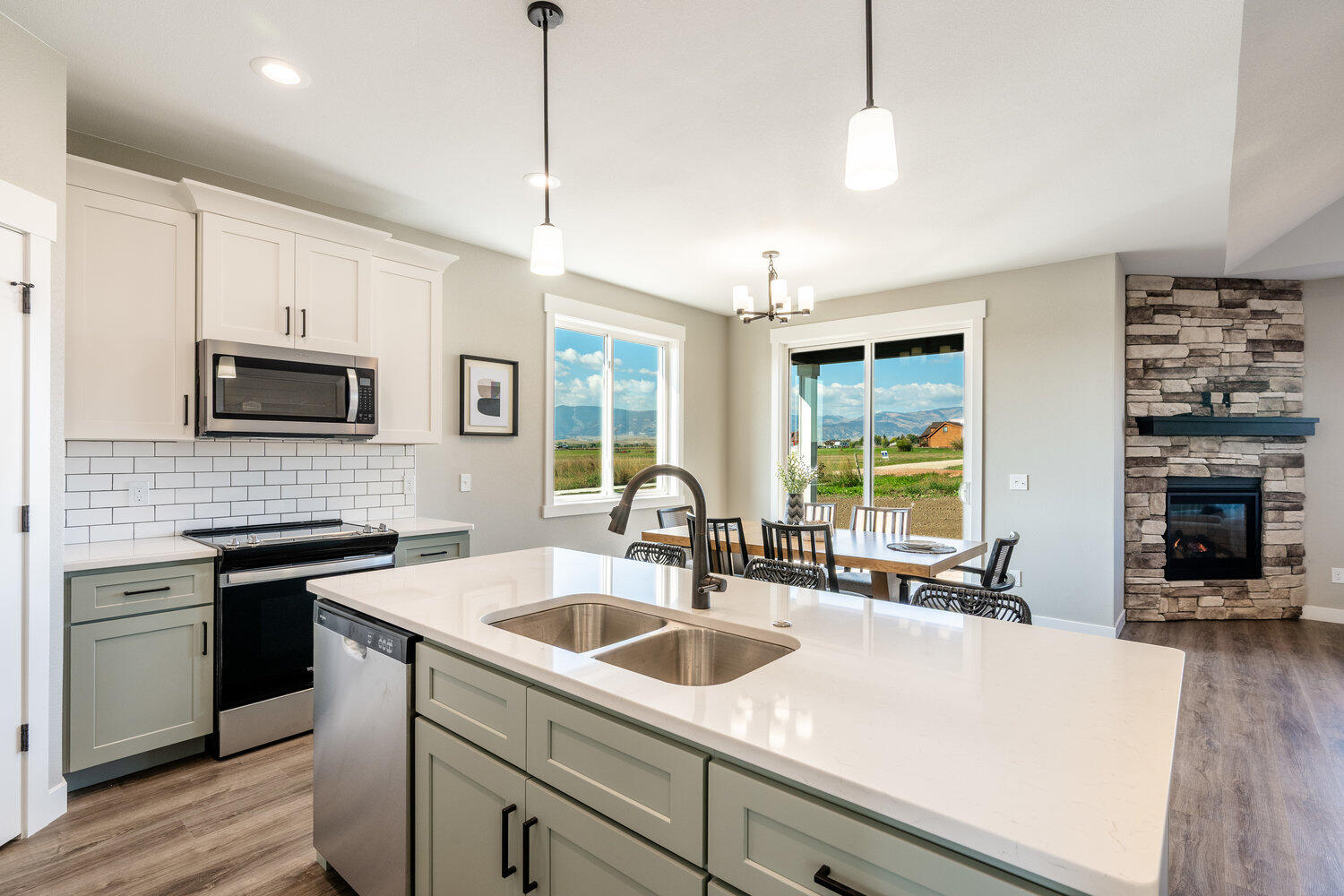 24 Sawtooth Lane Ranchester, WY 82839 - Photo 17 of 46 Kitchen view 2