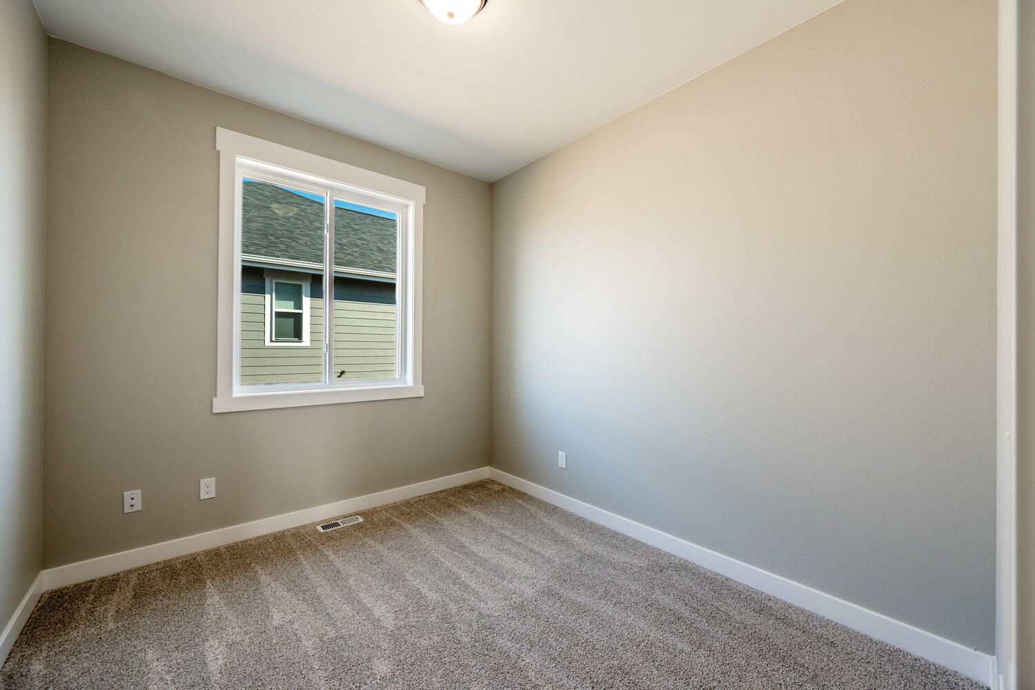 24 Sawtooth Lane Ranchester, WY 82839 - Photo 30 of 46 Bedroom 2