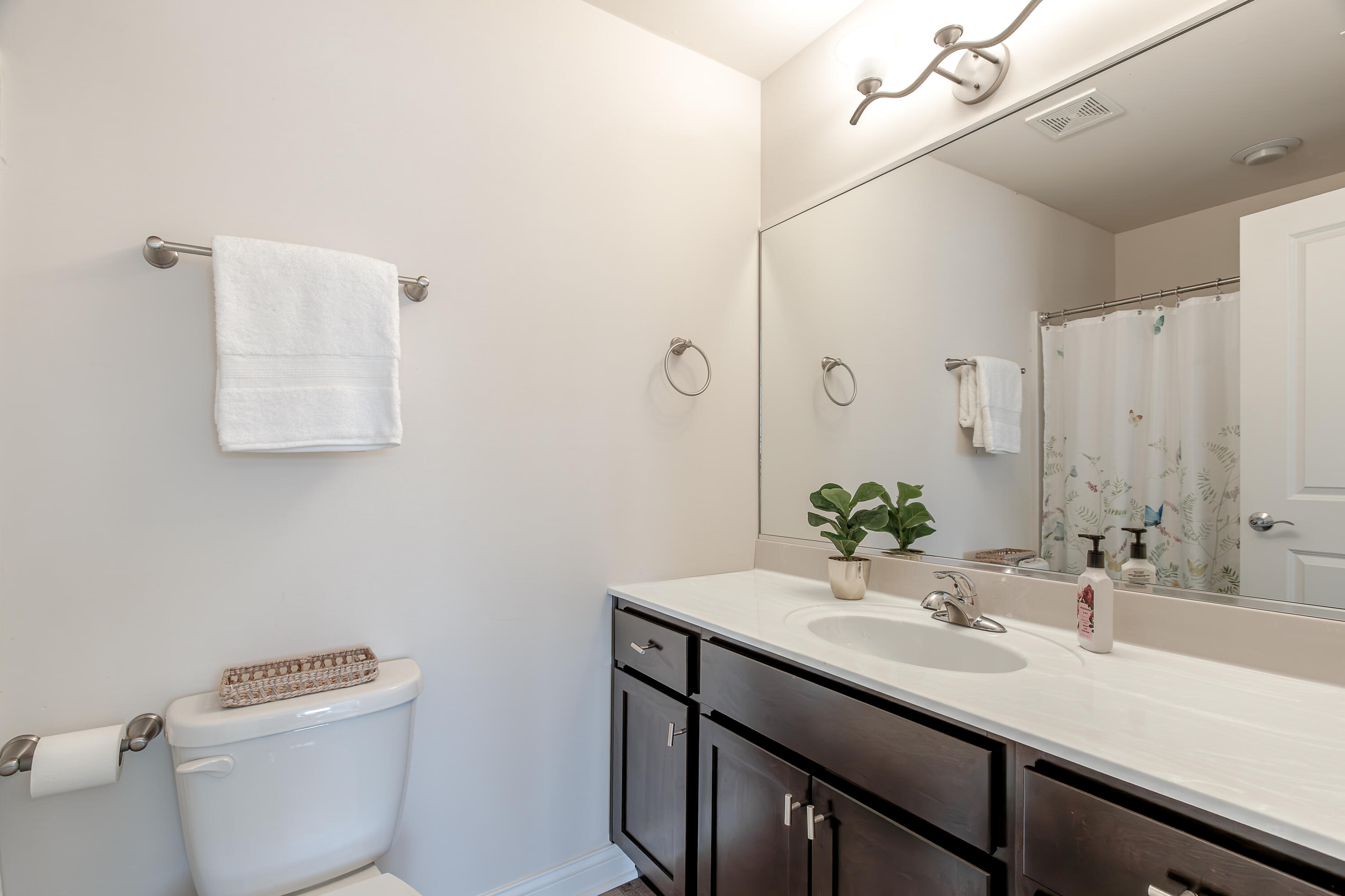 612 Village Point Chesterton, IN 46304 - Photo 11 of 37 3000x1999