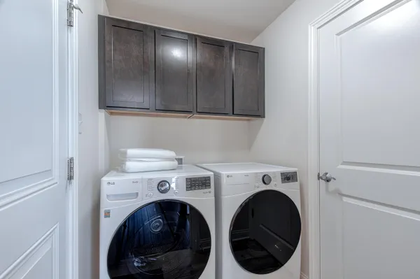 $530,000 | 612 Village Point, Chesterton, IN 46304