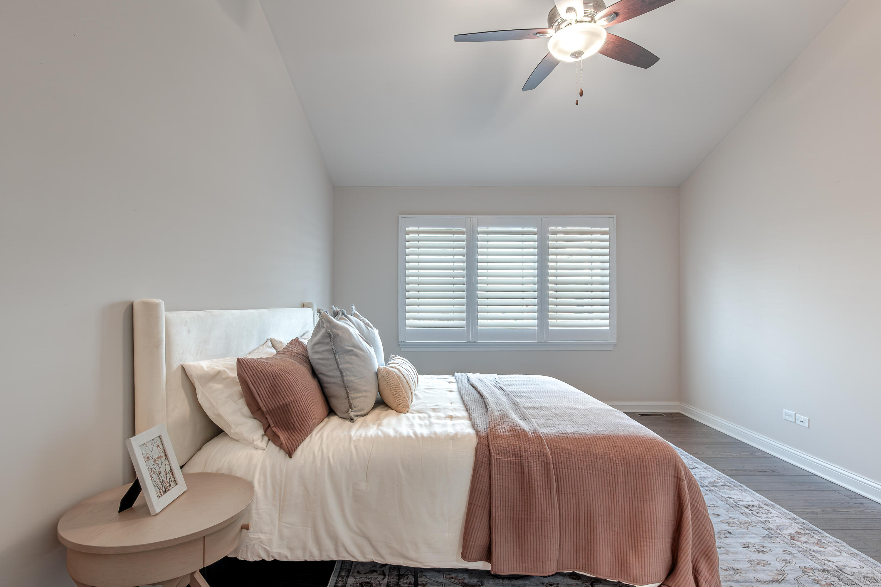 612 Village Point Chesterton, IN 46304 - Photo 16 of 37 3000x1999