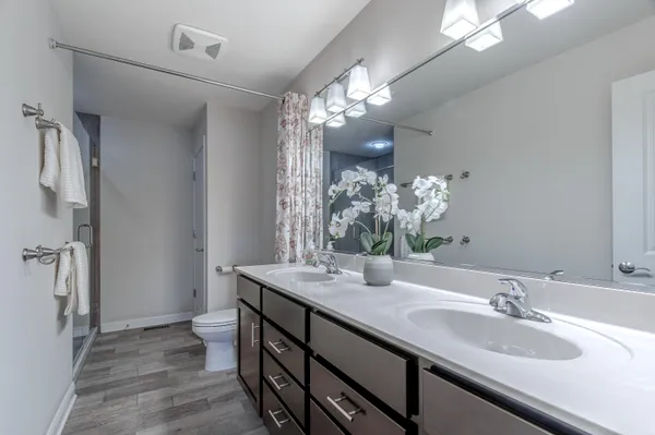 $530,000 | 612 Village Point, Chesterton, IN 46304