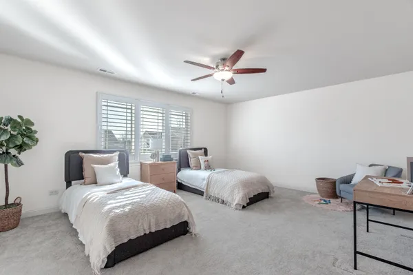 $530,000 | 612 Village Point, Chesterton, IN 46304