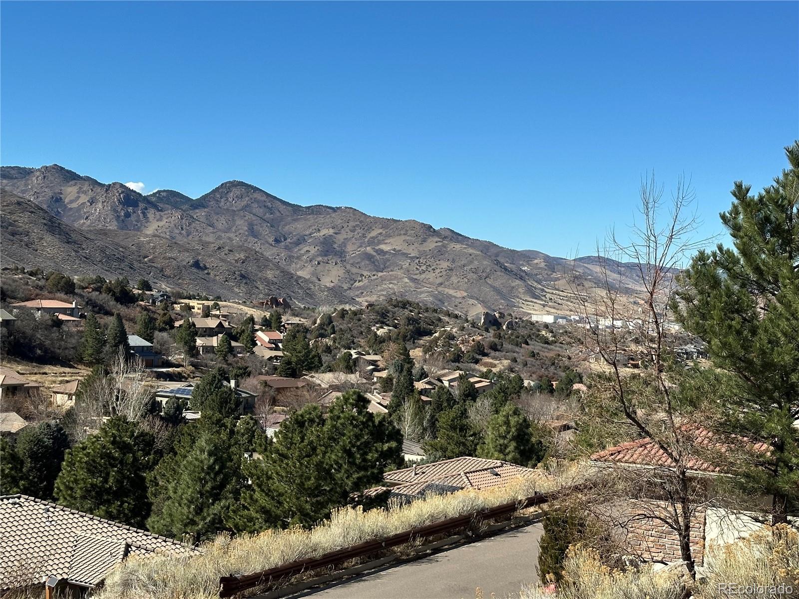 6668 Old Ranch Trail Littleton, CO 80125 - Photo 3 of 5 a view of a city