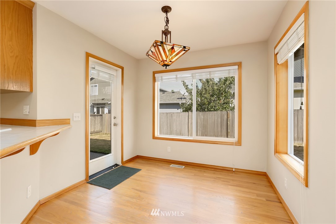 3321 189th Place Southeast Bothell, WA 98012 - Photo 9 of 25