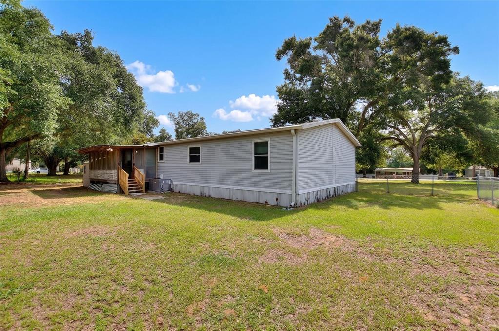 25 Crescent Ridge Road Davenport, FL 33837 - Photo 40 of 60 Gallery Image 40