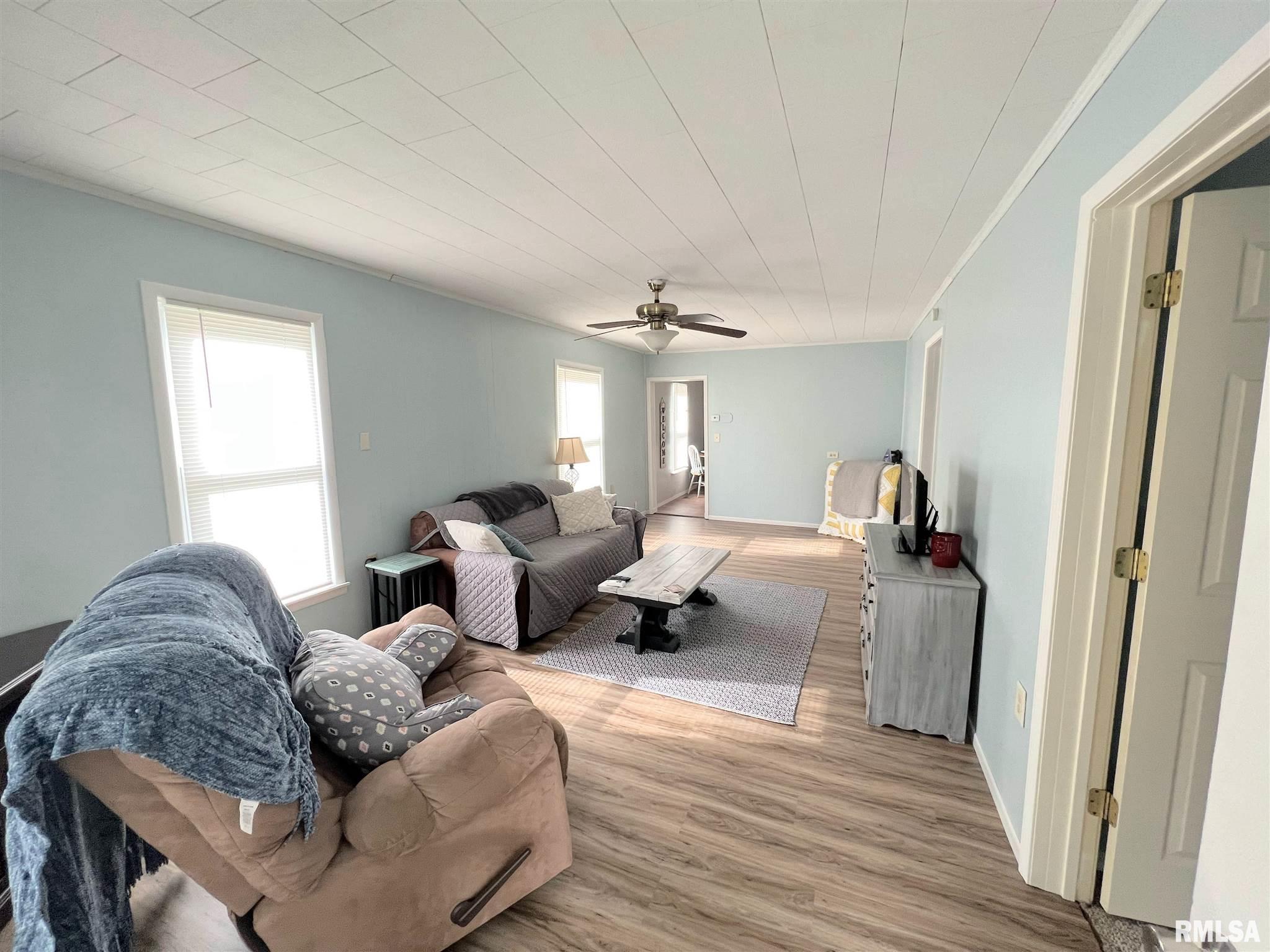 311 North Maple Street Christopher, IL 62822 - Photo 3 of 17 Gallery Image 3