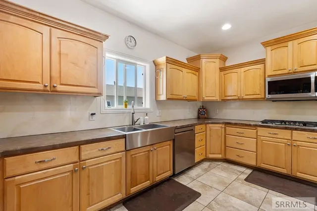 $749,000 | 4406 East 100 North, Rigby, ID 83442