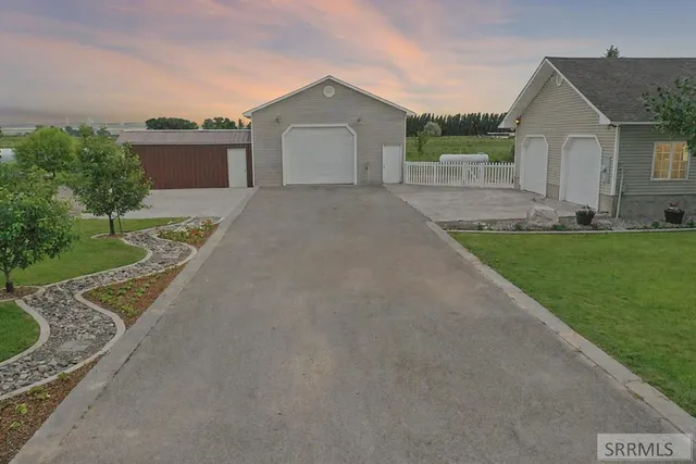 $749,000 | 4406 East 100 North, Rigby, ID 83442