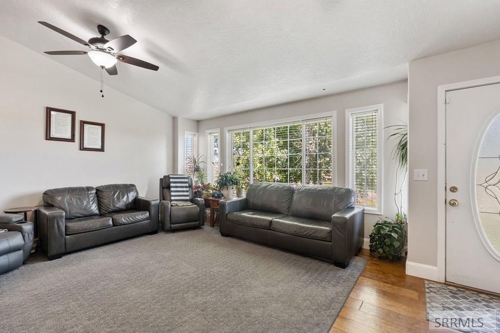 4406 East 100 North Rigby, ID 83442 - Photo 9 of 97