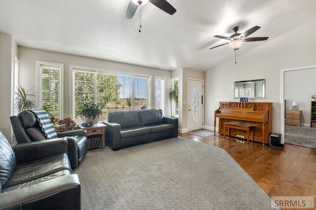 4406 East 100 North Rigby, ID 83442 - Photo 10 of 97