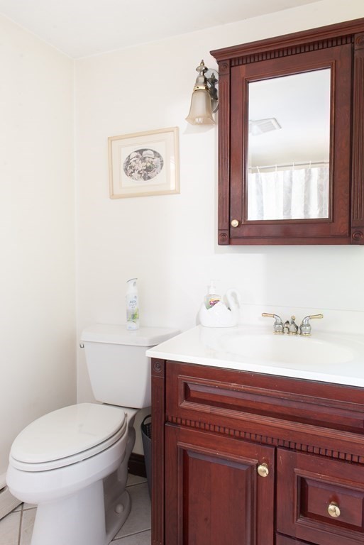 12 Spectacle Pond Road Wareham, MA 02538 - Photo 9 of 18