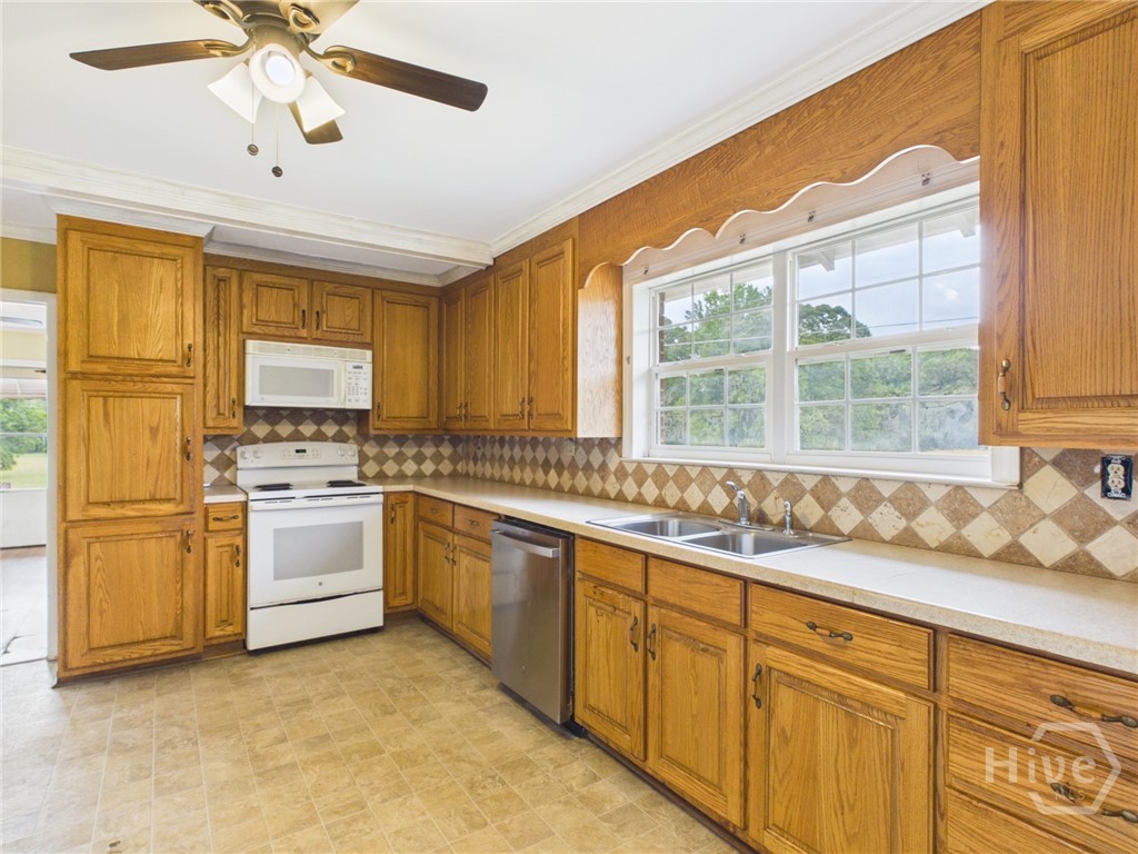 1600 McNutt Creek Road Bogart, GA 30622 - Photo 8 of 25