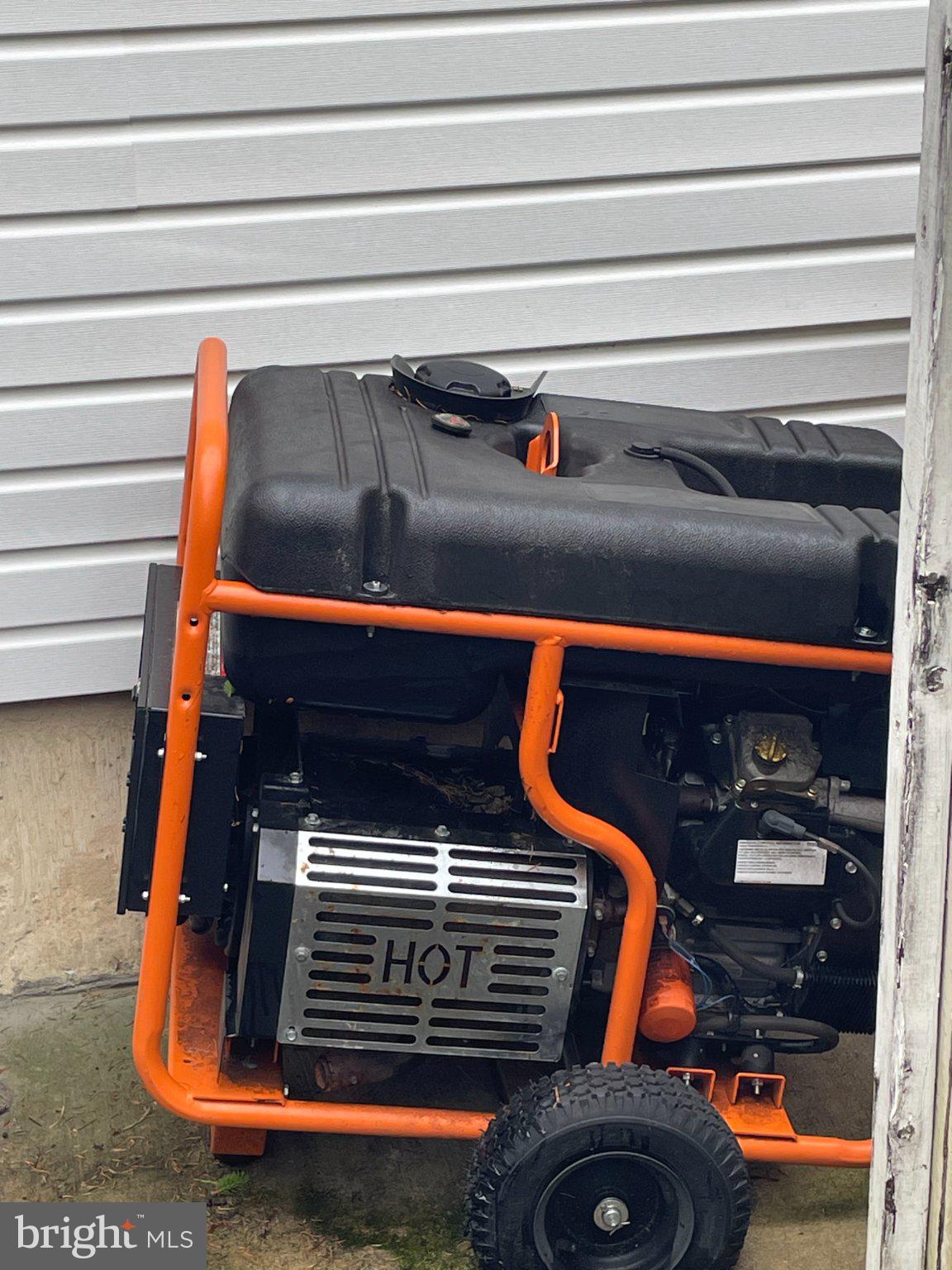 6909 Digby Road Baltimore, MD 21207 - Photo 6 of 18 Portable generator
