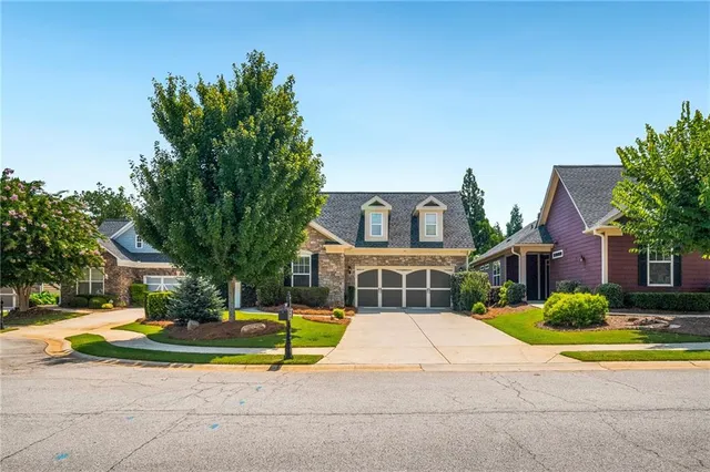 $474,999 | 3180 Willow Creek Drive, Gainesville, GA 30504