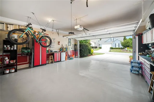 $474,999 | 3180 Willow Creek Drive, Gainesville, GA 30504