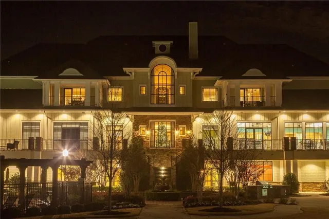 $474,999 | 3180 Willow Creek Drive, Gainesville, GA 30504