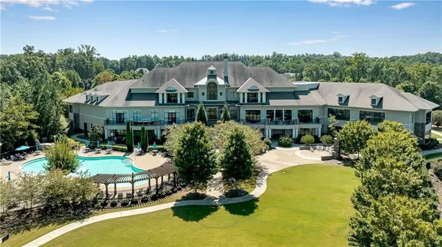 $474,999 | 3180 Willow Creek Drive, Gainesville, GA 30504