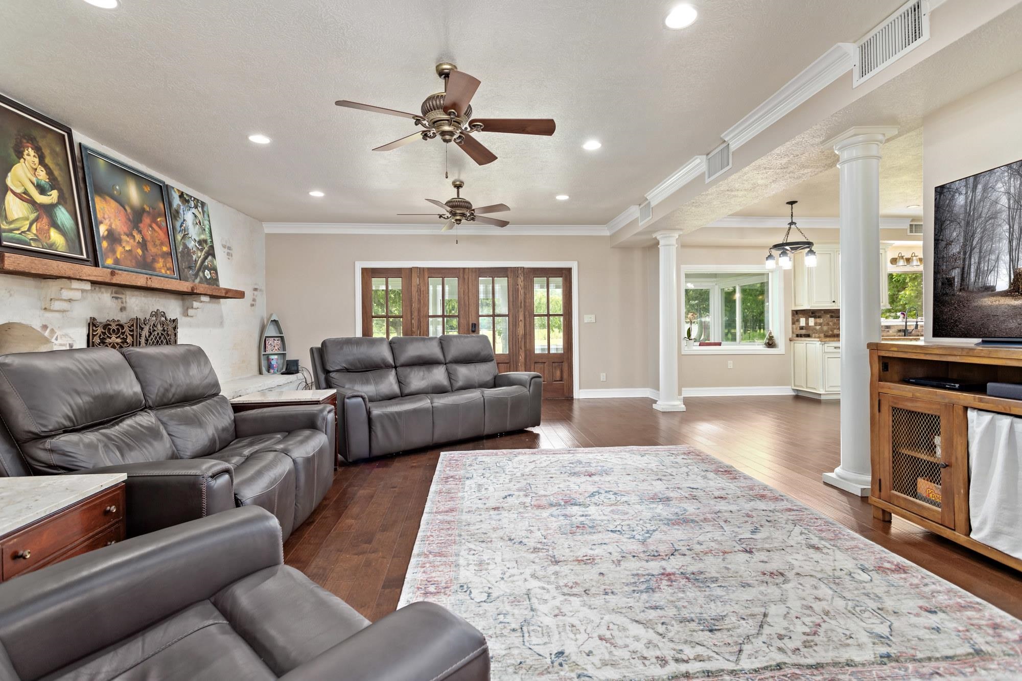 2502 Reins Road Beaumont, TX 77713 - Photo 10 of 48