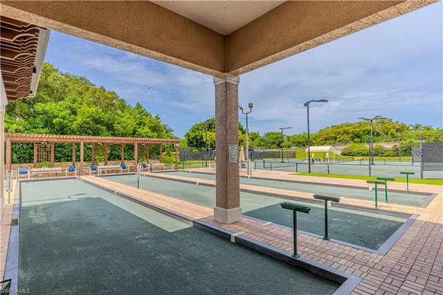 $1,795,000 | 9217 Troon Lakes Drive, Naples, FL 34109