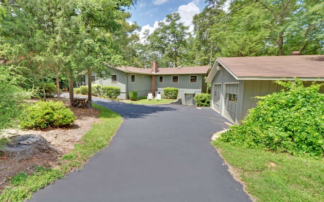 219 Beaver Lodge Road Hartwell, GA 30643 - Photo 1 of 23 Gallery Image 1