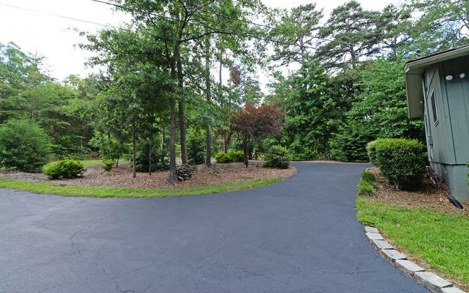 219 Beaver Lodge Road Hartwell, GA 30643 - Photo 3 of 23 Gallery Image 3