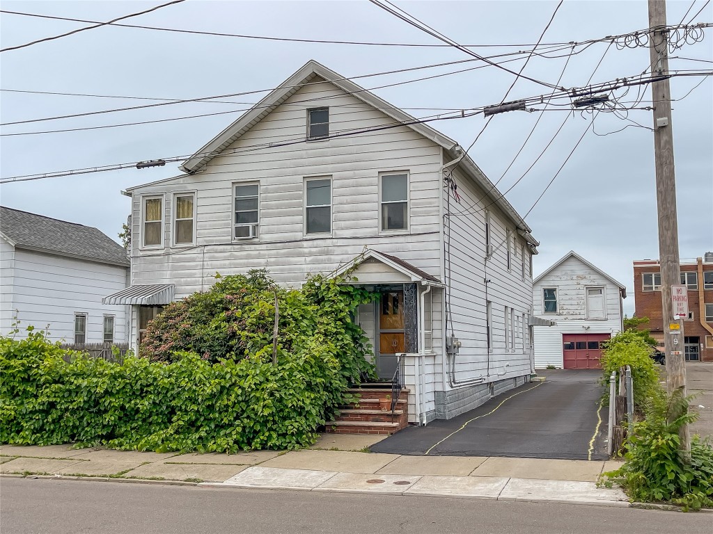 23 Rutherford Street Binghamton, NY 13901 - Photo 1 of 24 Gallery Image 1