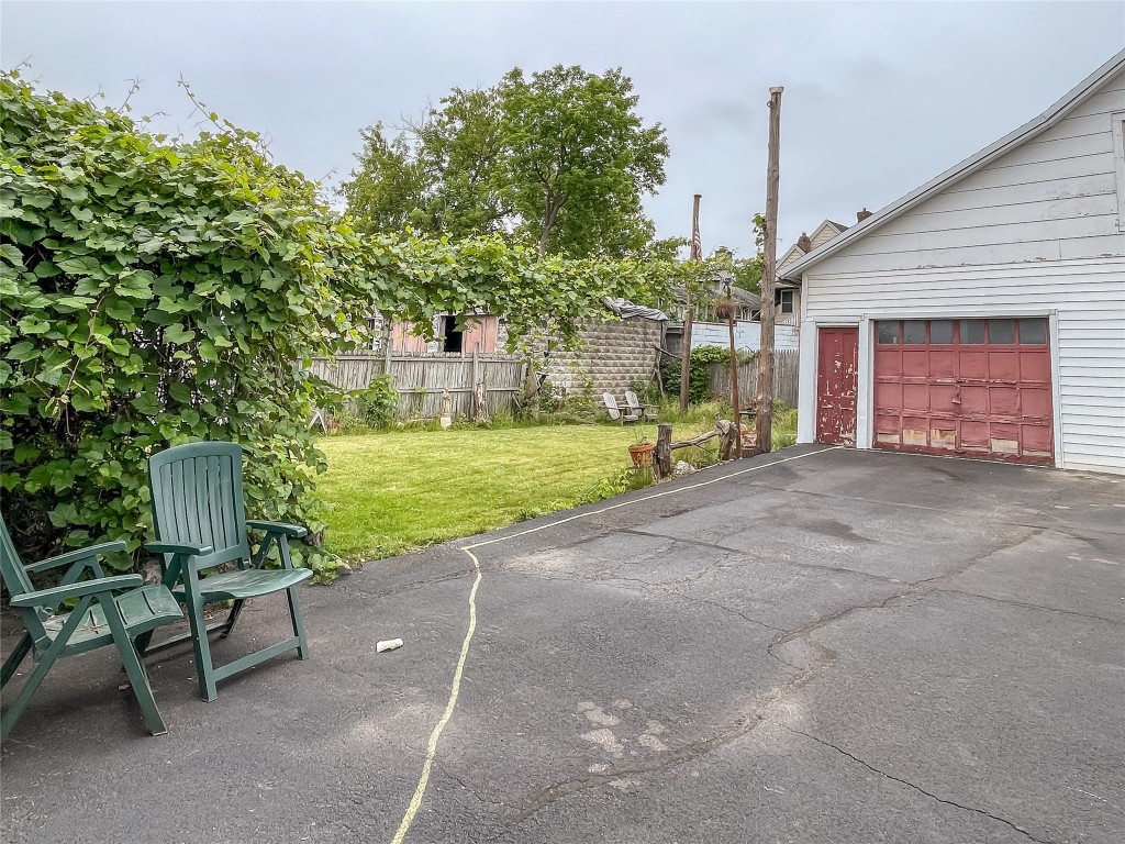 23 Rutherford Street Binghamton, NY 13901 - Photo 4 of 24 Gallery Image 4