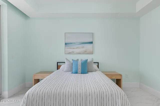 $7,000 | 200 Ocean Crest Drive, Unit 1111, Palm Coast, FL 32137