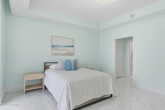 $7,000 | 200 Ocean Crest Drive, Unit 1111, Palm Coast, FL 32137