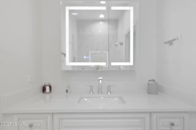 $7,000 | 200 Ocean Crest Drive, Unit 1111, Palm Coast, FL 32137