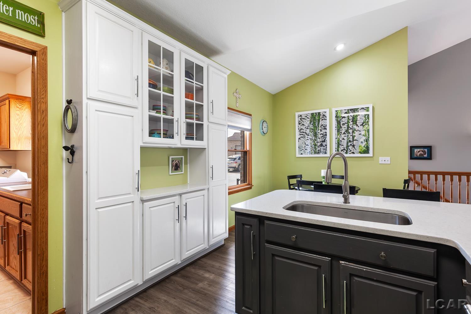 4250 Evergreen Road Adrian, MI 49221 - Photo 15 of 59