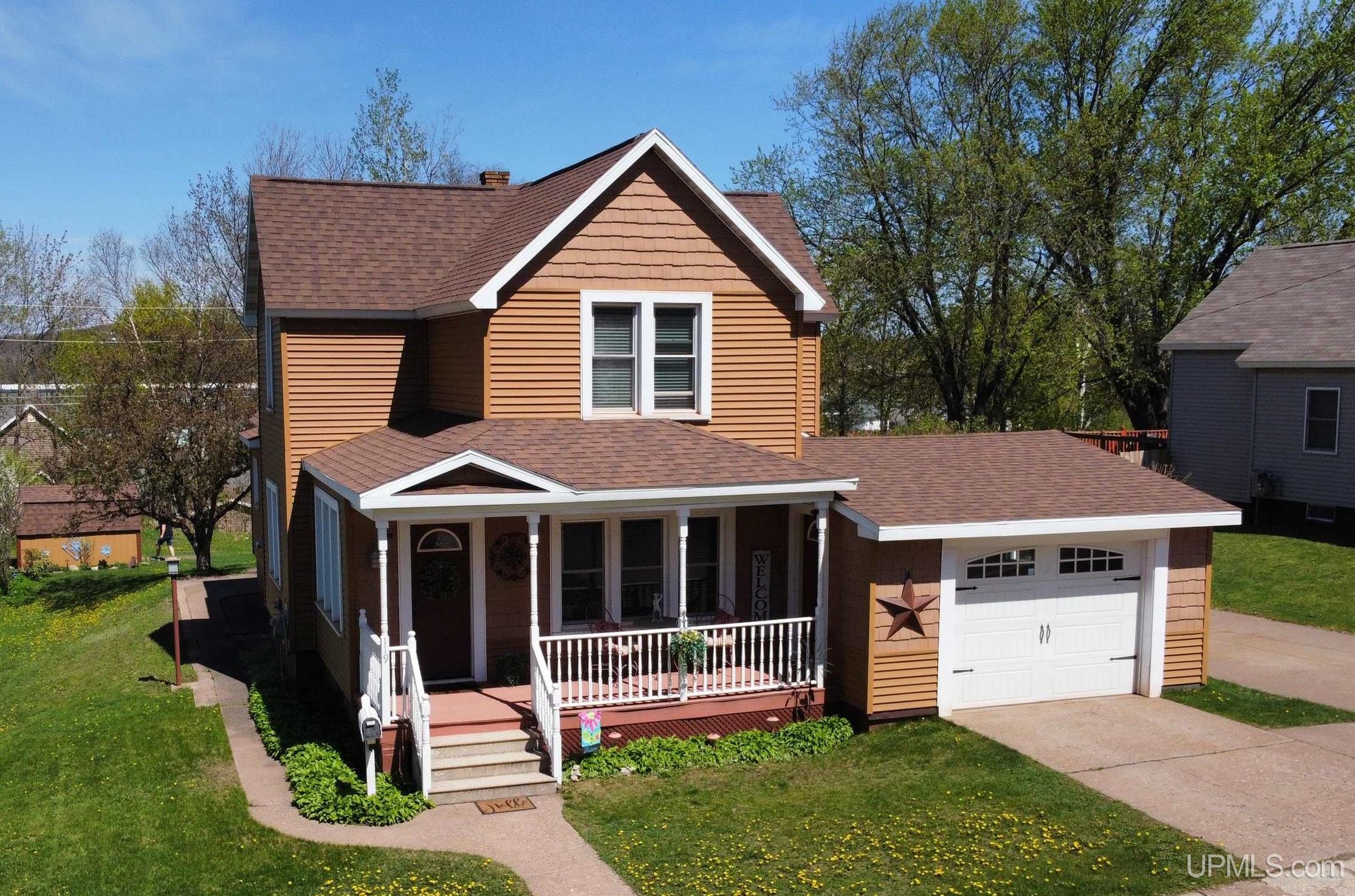 119 Ridge Street Negaunee, MI 49866 - Photo 1 of 51 Gallery Image 1