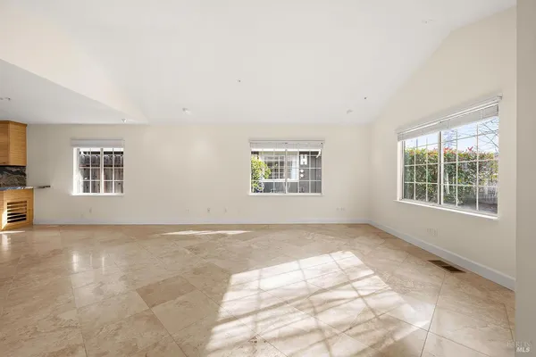 $1,495,000 | 431-433 University Street, Healdsburg, CA 95448