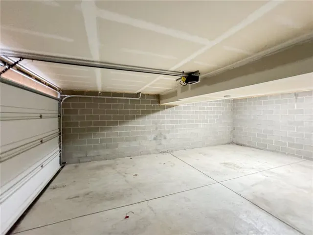 a view of a garage