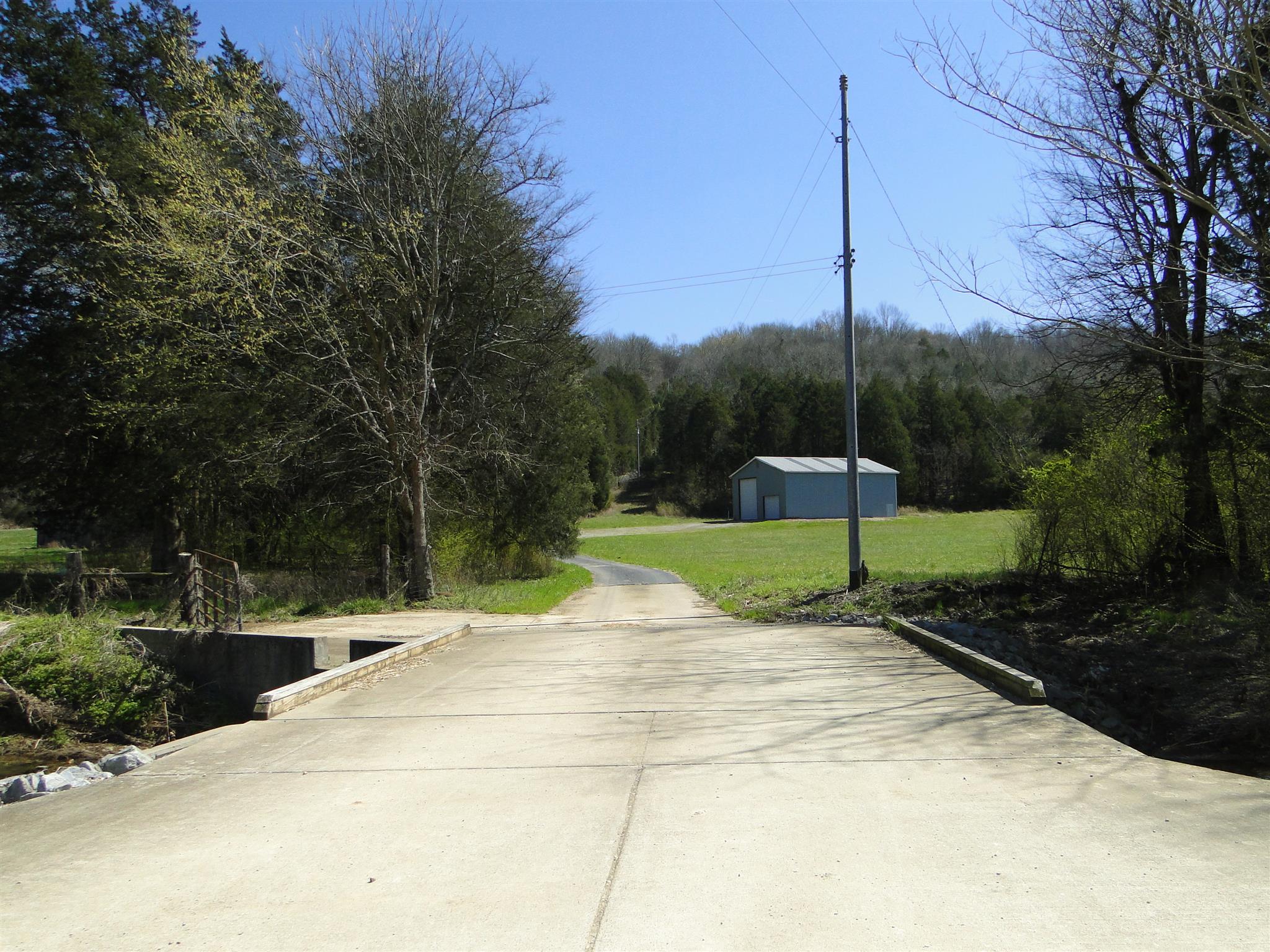 373 Gimlet Road Fayetteville, TN 37334 - Photo 29 of 29 a view of a basketball court