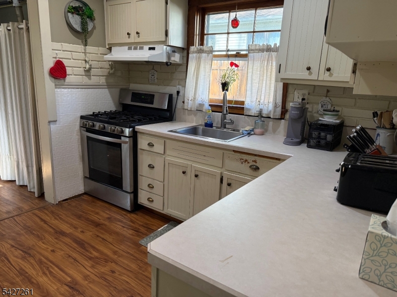 29 Lakeside Road West Milford, NJ 07421 - Photo 13 of 42