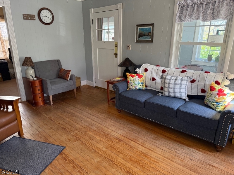 29 Lakeside Road West Milford, NJ 07421 - Photo 10 of 42