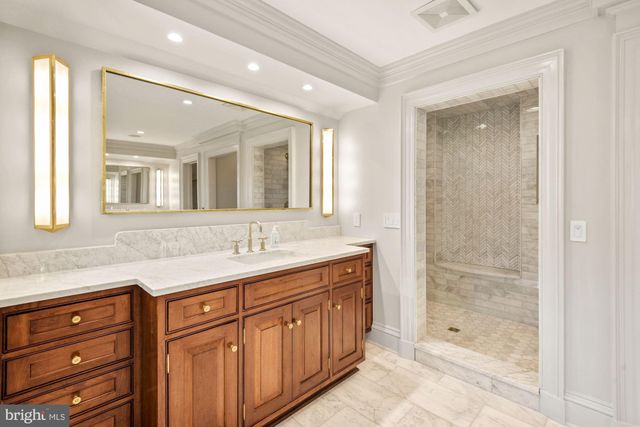 $5,825,000 | 9000 Congressional Parkway, Potomac, MD 20854