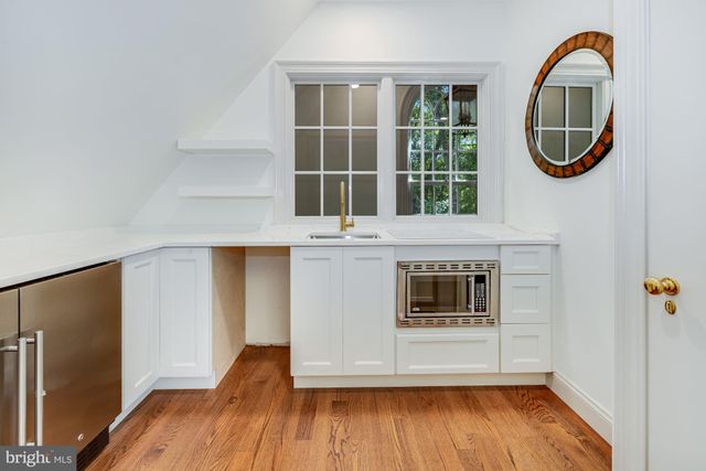 $5,825,000 | 9000 Congressional Parkway, Potomac, MD 20854