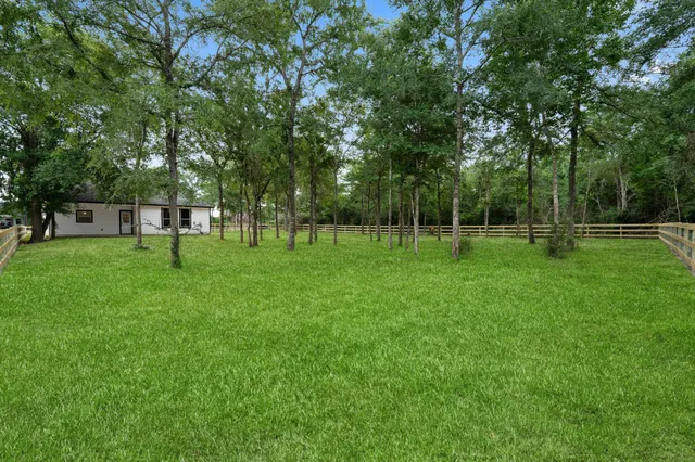 $340,000 | 24696 Wicklow Road, Hempstead, TX 77445