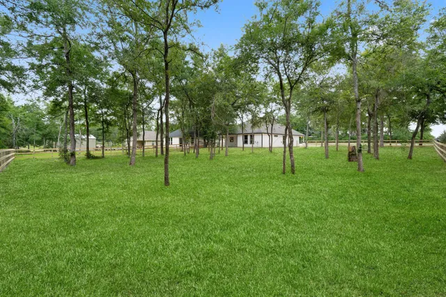 $340,000 | 24696 Wicklow Road, Hempstead, TX 77445