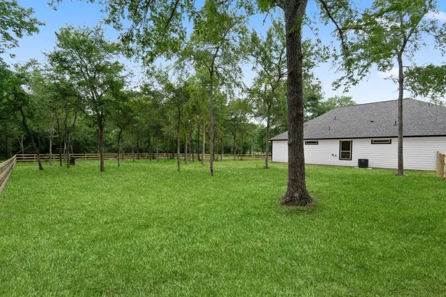 $340,000 | 24696 Wicklow Road, Hempstead, TX 77445
