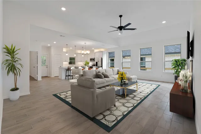 $340,000 | 24696 Wicklow Road, Hempstead, TX 77445